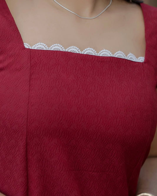 Maroon Elegance Sleeveless Maxi Dress